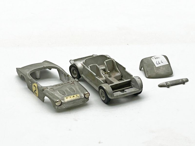 CVABC664 - FIAT KIT WHITE METAL CVABC664 - FIAT KIT WHITE METAL