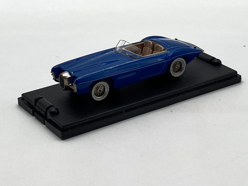 MACO84 - BUGATTI 101 C roadster Virgil Exner - Ghia 1965 bleu MACO84 - BUGATTI 101 C roadster Virgil Exner - Ghia 1965 bleu
