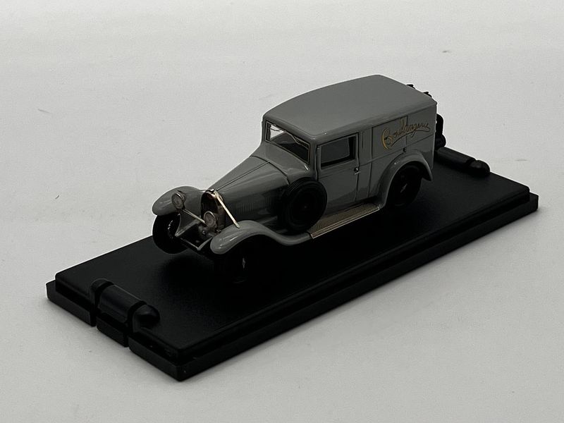 MACO86 - BUGATTI 44 fourgonnette gasogeno Boulangerie 1940 gris MACO86 - BUGATTI 44 fourgonnette gasogeno Boulangerie 1940 gris