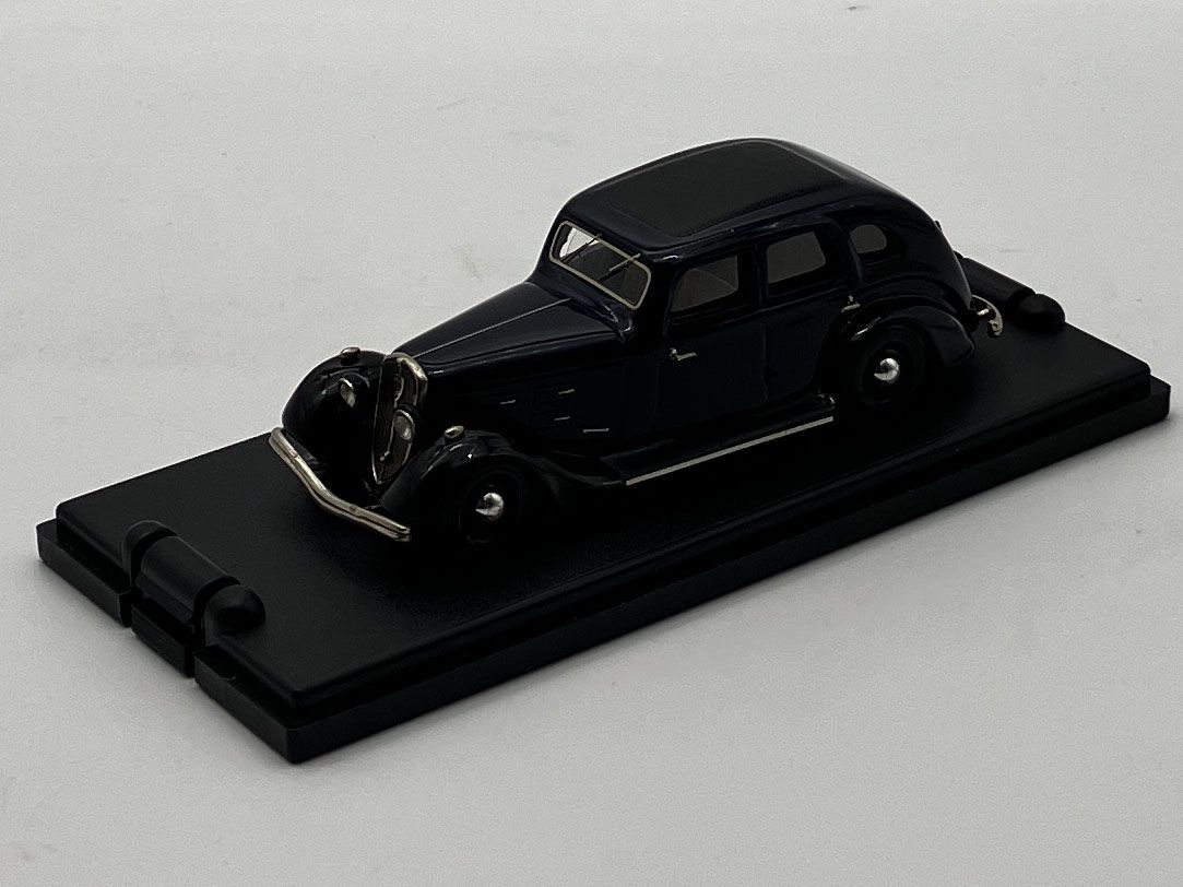MACO91A - PEUGEOT A9L 601 D limousine 4portes 6glaces courte 1935 bleu MACO91A - PEUGEOT A9L 601 D limousine 4portes 6glaces courte 1935 bleu