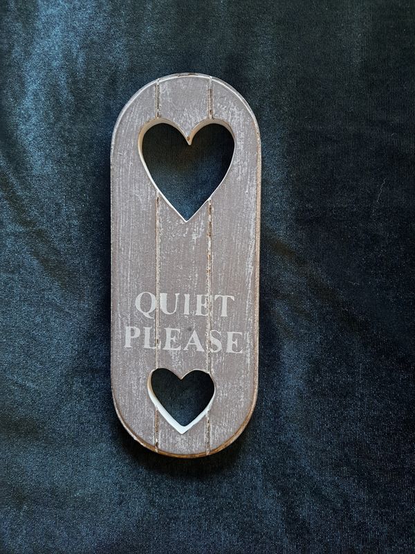 Deurhanger Quiet Please