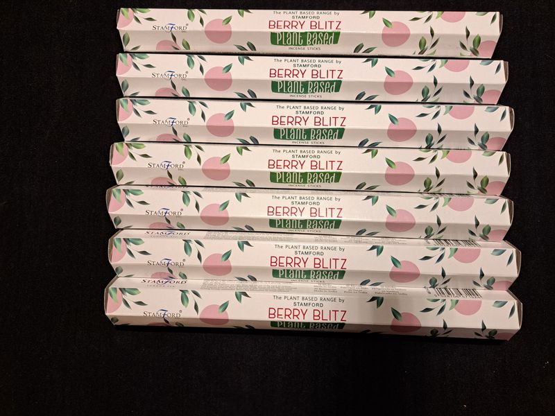 7 doosjes wierook Berry Blitz