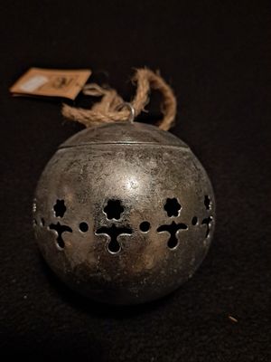 Metalen kerstbal zilver