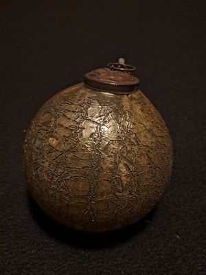 Grote metalen kerstbal Grote metalen kerstbal