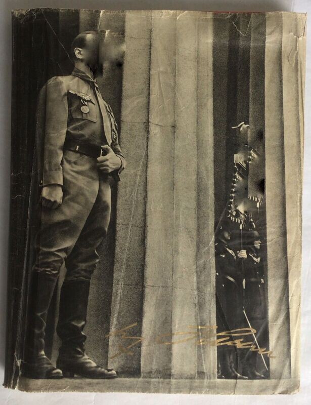 Adolf Hitler - Bilder aus dem Leben des Führers - Halbleinenausgabe (Auflage 101. - 200. Tausend) aus dem Jahr 1936 mit Original-Schutzumschlag und Pappschuber Adolf Hitler - Bilder aus dem Leben des Führers - Halbleinenausgabe (Auflage 101. - 200. Tausend) aus dem Jahr 1936 mit Original-Schutzumschlag und Pappschuber