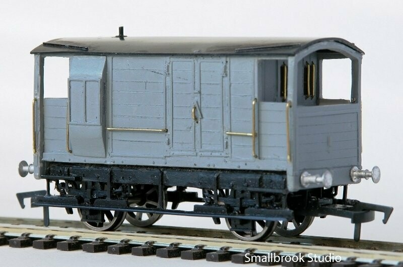 4mm 00 LSWR, SR, BR 20ton Brake/Road Van SR Dia. 1545&9 kit.