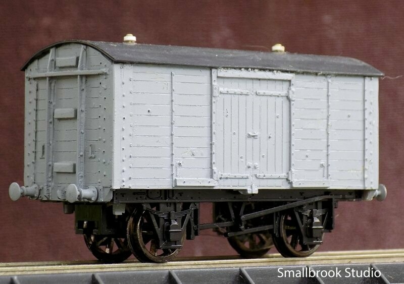 4mm 00 LBSCR/SR/BR 8 ton Goods Van S.R. Dia. 1434 Body Kit.