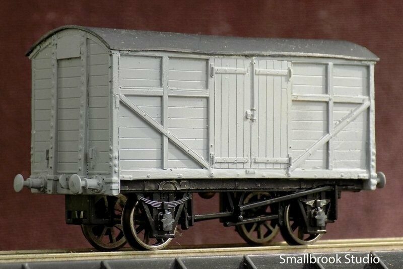 4mm 00 LBSCR 6/10 ton Rebuilt Cattle Waggon S.R. Dia. 1457 Body Kit + Chassis