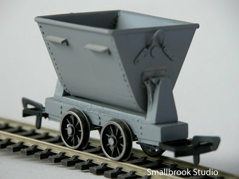 7mm NG Dick, Kerr 'V' Skip Waggon with 50° included angle skip Kit