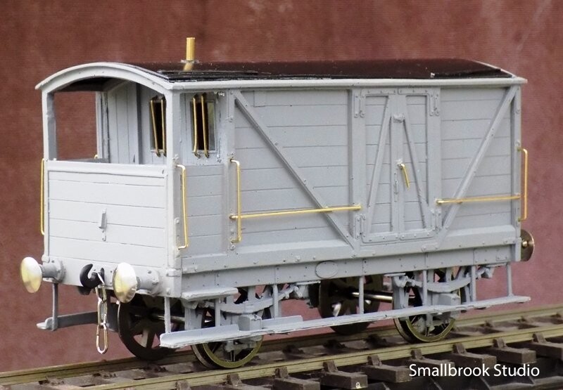 7mm  fine scale 0 gauge LSWR/SR/BR(S) 10 ton Road Van (Brake Van)