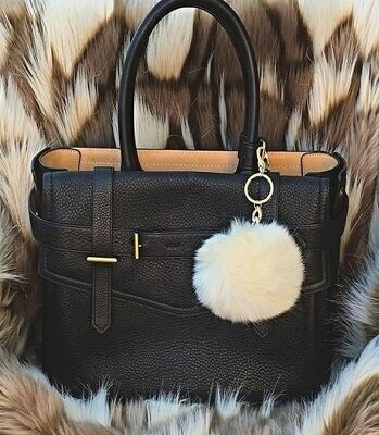 Faux Fur pompom – Cream
