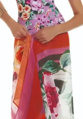 Roidal Desire Fina Pareo. The fabric of this pareo is an artistic style floral water colour print.