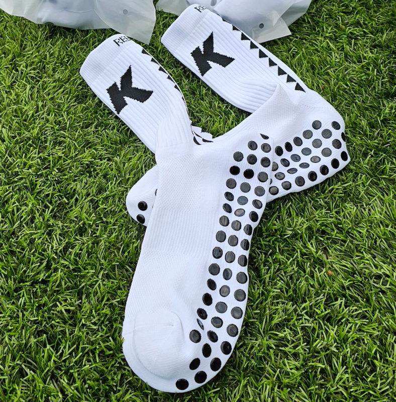 K Grip Socks - Single Pair (Unisex) White -Size Medium / UK 5 to 7