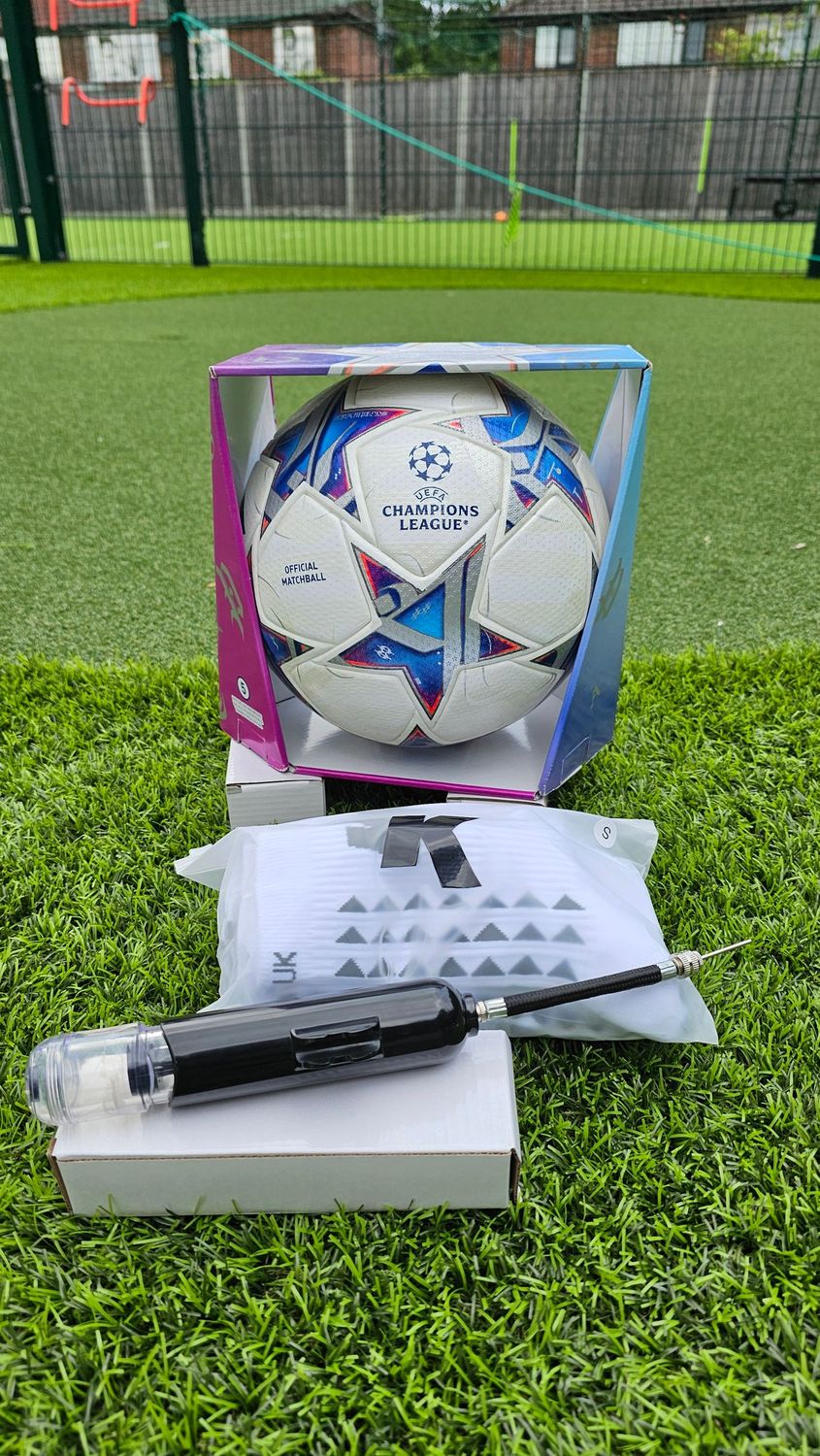 Original Adidas UCL Champions League Ball Size 5 / Grip Socks / Pump