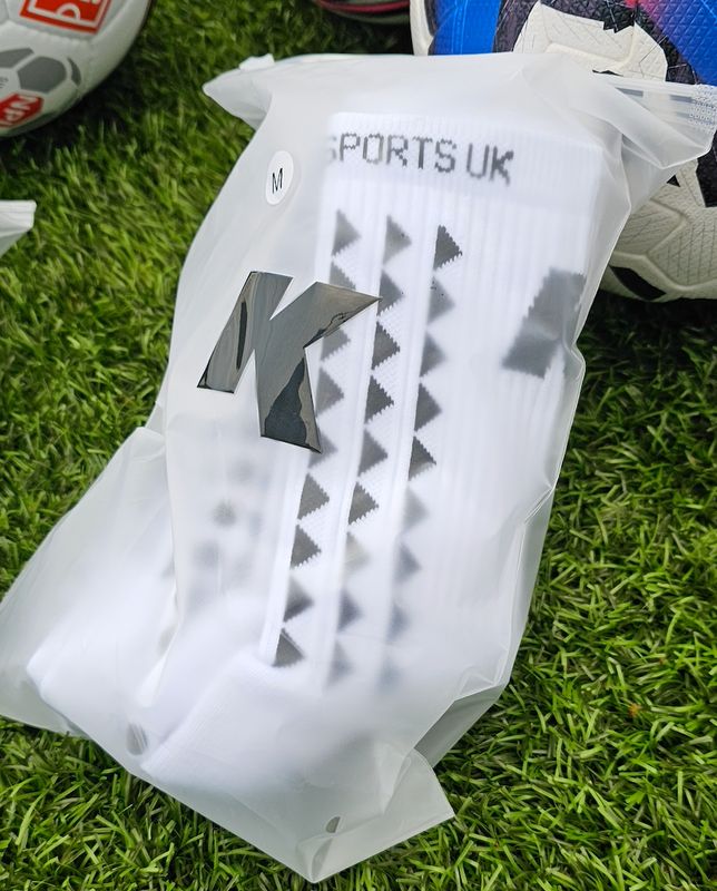 K Grip Socks - 3 x Pair Set (Unisex) White - Size Small / UK 2 to 4