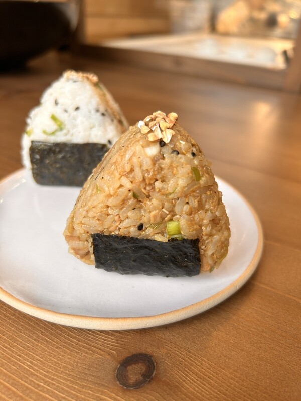 Onigiri Poireau grillé et citron confit