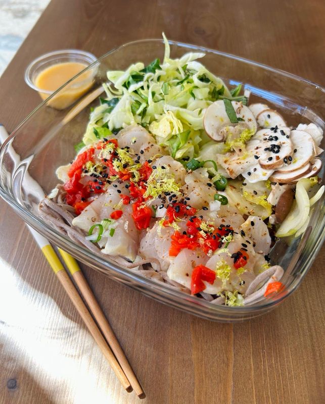 Salade de Soba Ceviche de lieu jaune