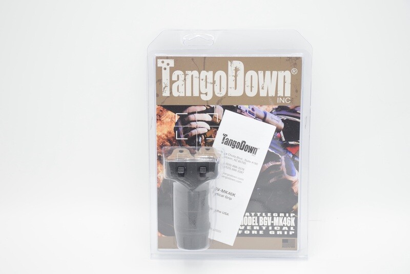 TANGO DOWN VERTICAL GRIP STUBBY BLACK FN SCAR COLT ACR