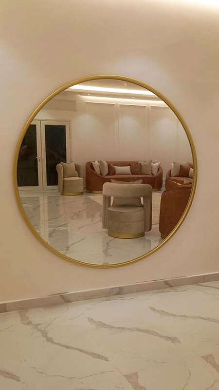Round Mirror