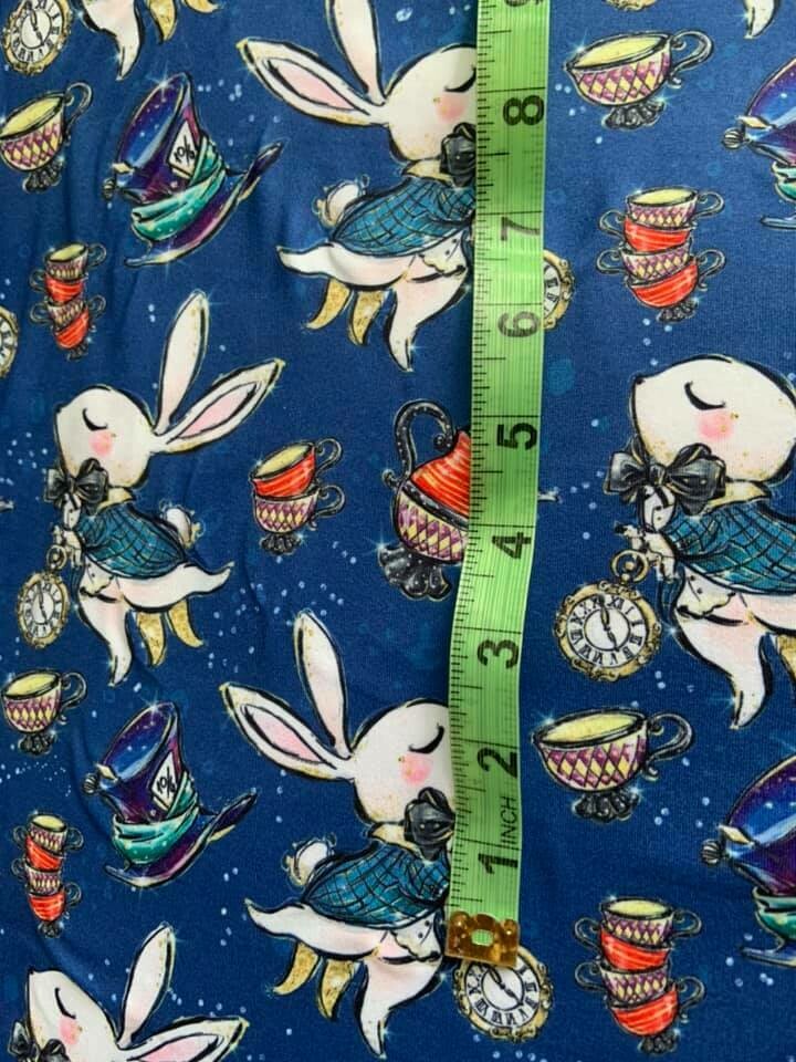 Double Brush Poly Alice Aux Pays De Merveilles lapin