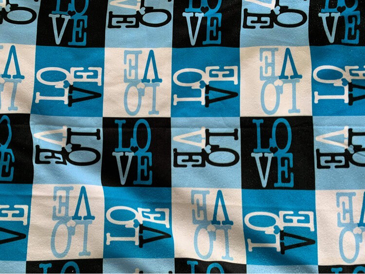 Ratine 100% polyester Love bleu