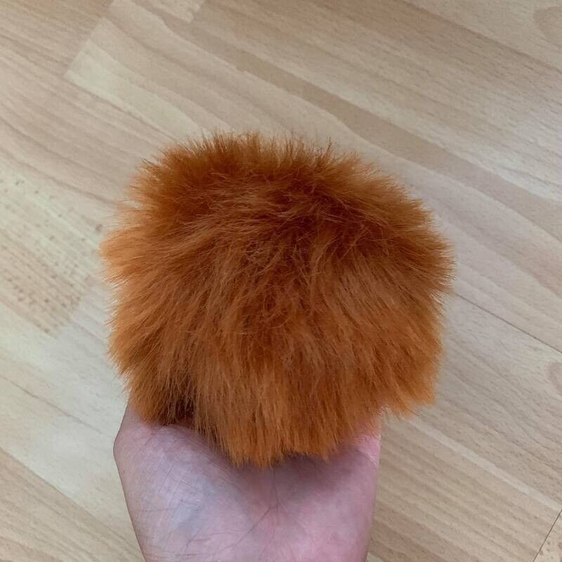 Pompon fausse fourrure de raton laveur brun roux