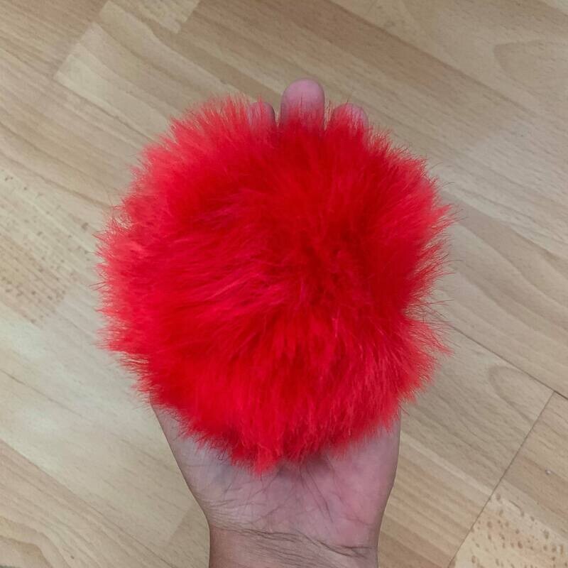 Pompon fausse fourrure de raton laveur rouge