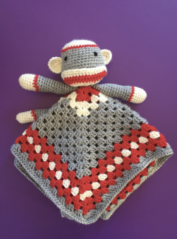 Singe toutou-doudou 
