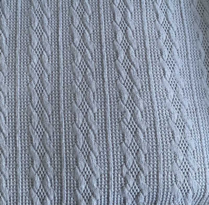 Lainage en polyester de luxe bleu gris