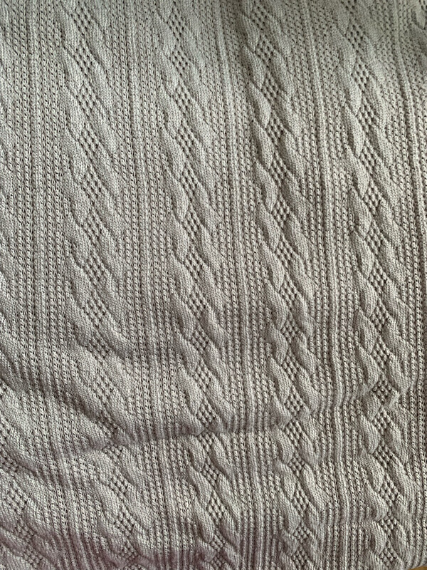 Lainage en polyester de luxe gris