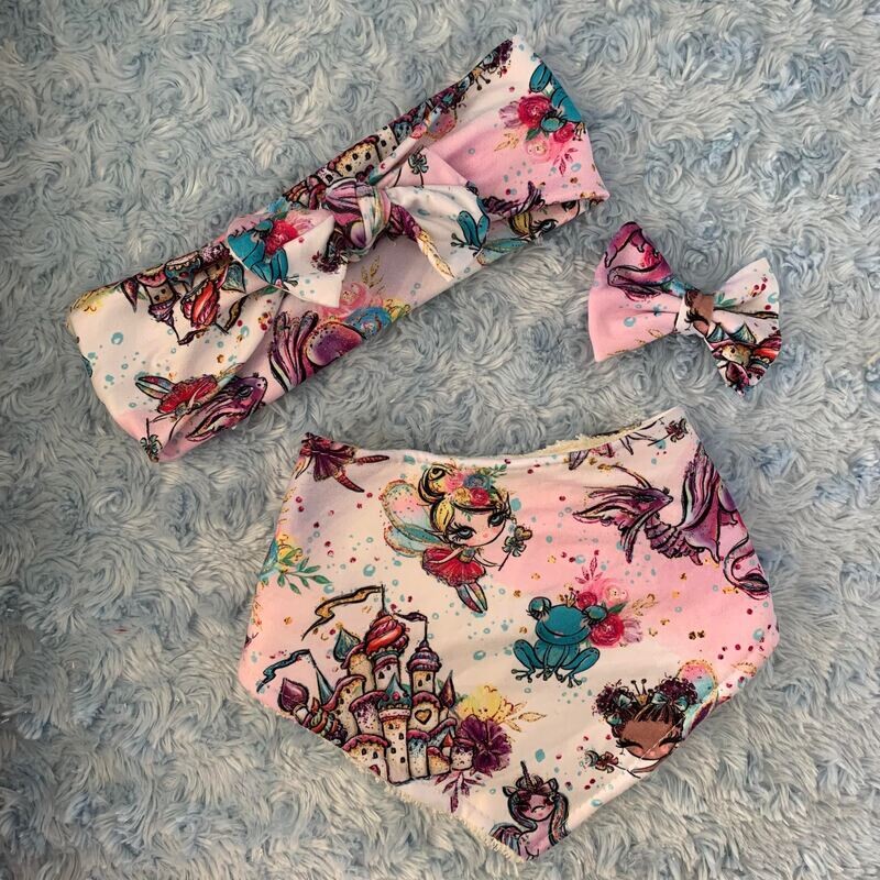 Trio bavoir, bandeau &amp; boucle Fée
