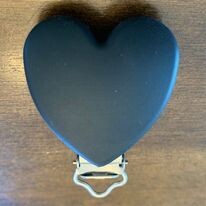 Attache suce coeur, couleur: noir