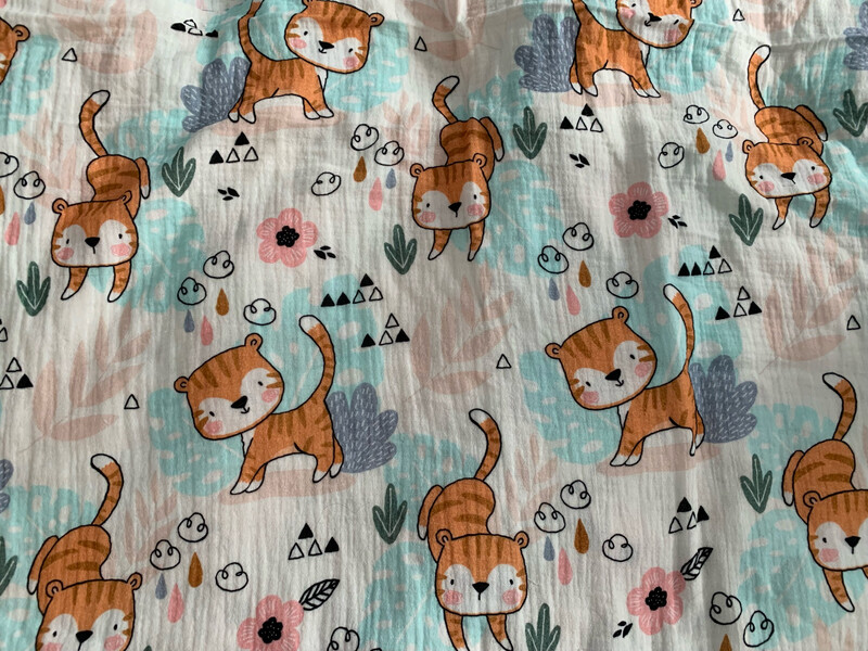 Mousseline de coton tigre