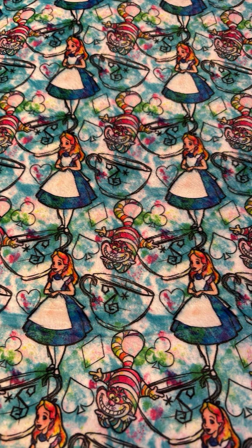 Minky Alice Aux Pays Des Merveilles