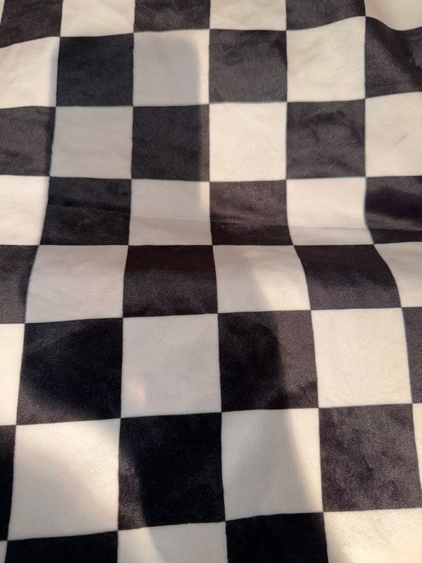 Minky Carreauté noir et blanc