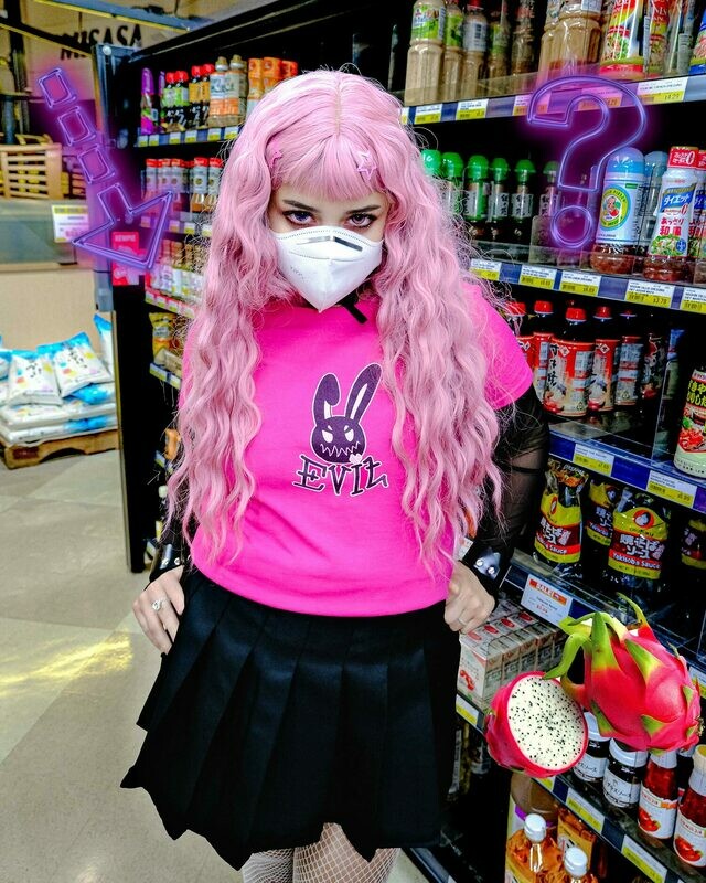 EVIL BUNNIE FITTED TEE | CELEB PINK EVIL BUNNIE FITTED TEE | CELEB PINK