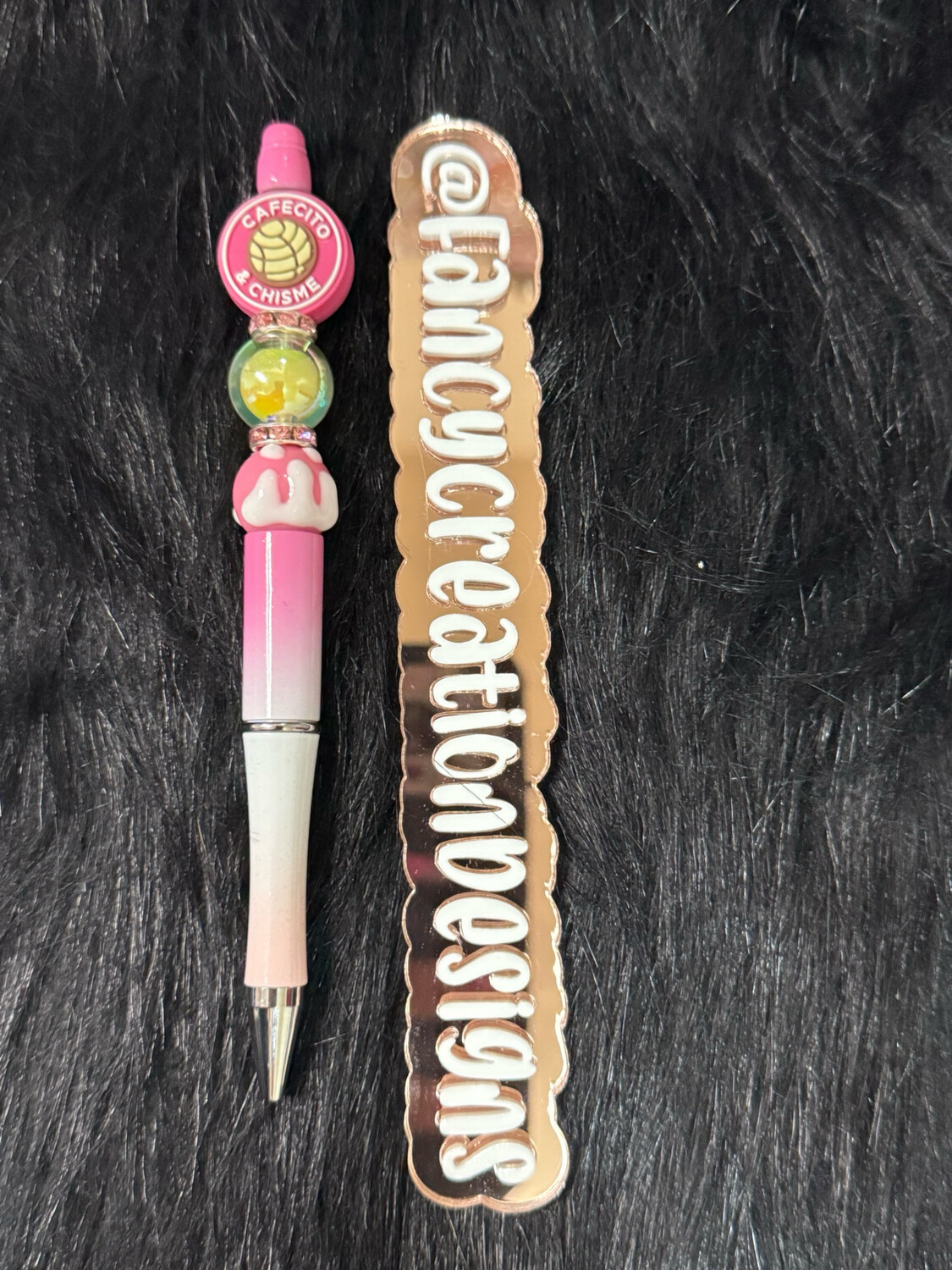 Cafecito y Chisme Beaded Pen