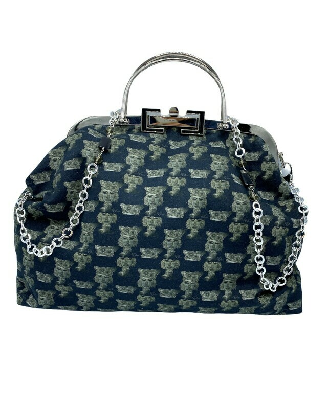 BORSA SICILIA IN TESTA BIS