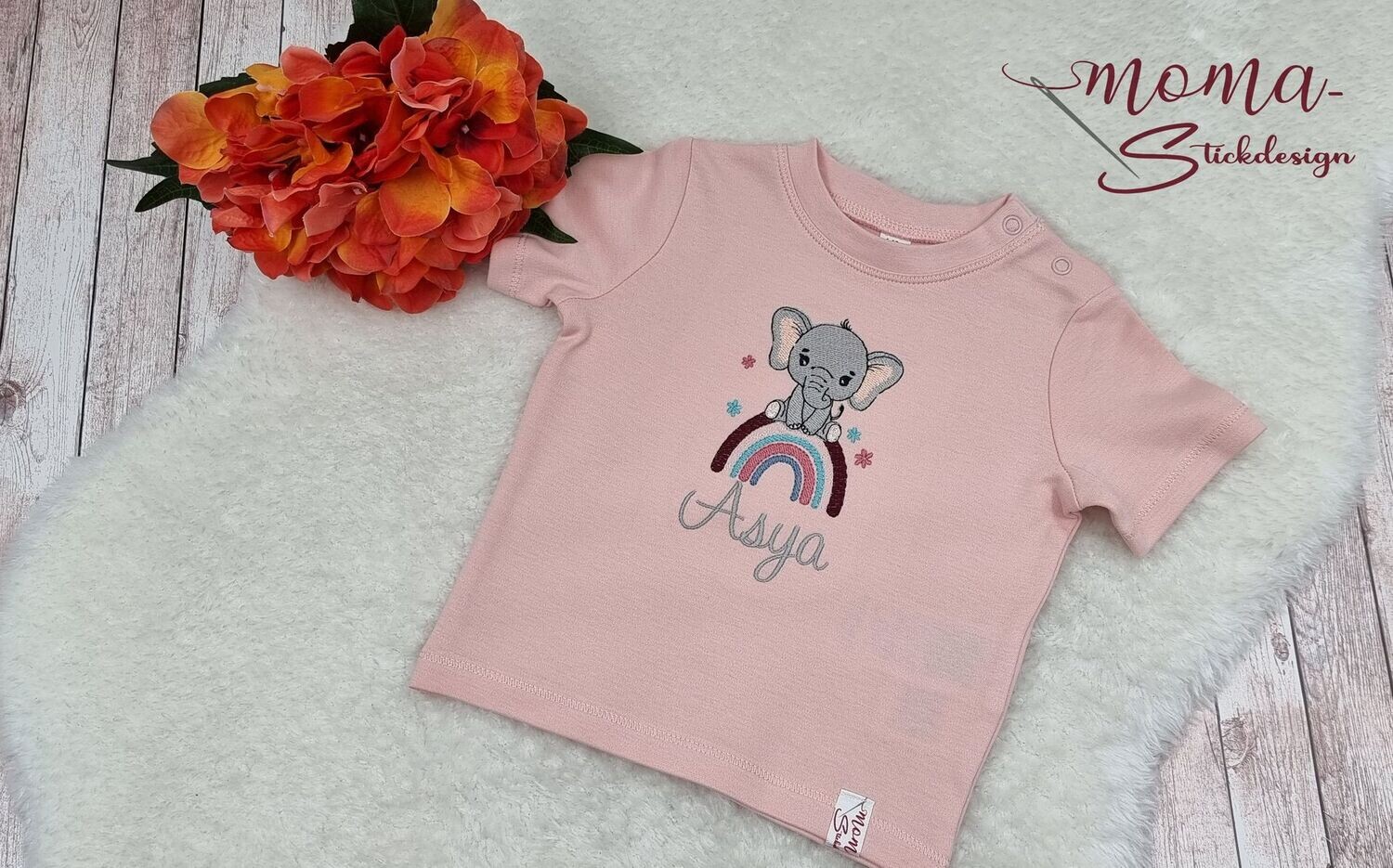 Shirt - Elefant auf Regenbogen