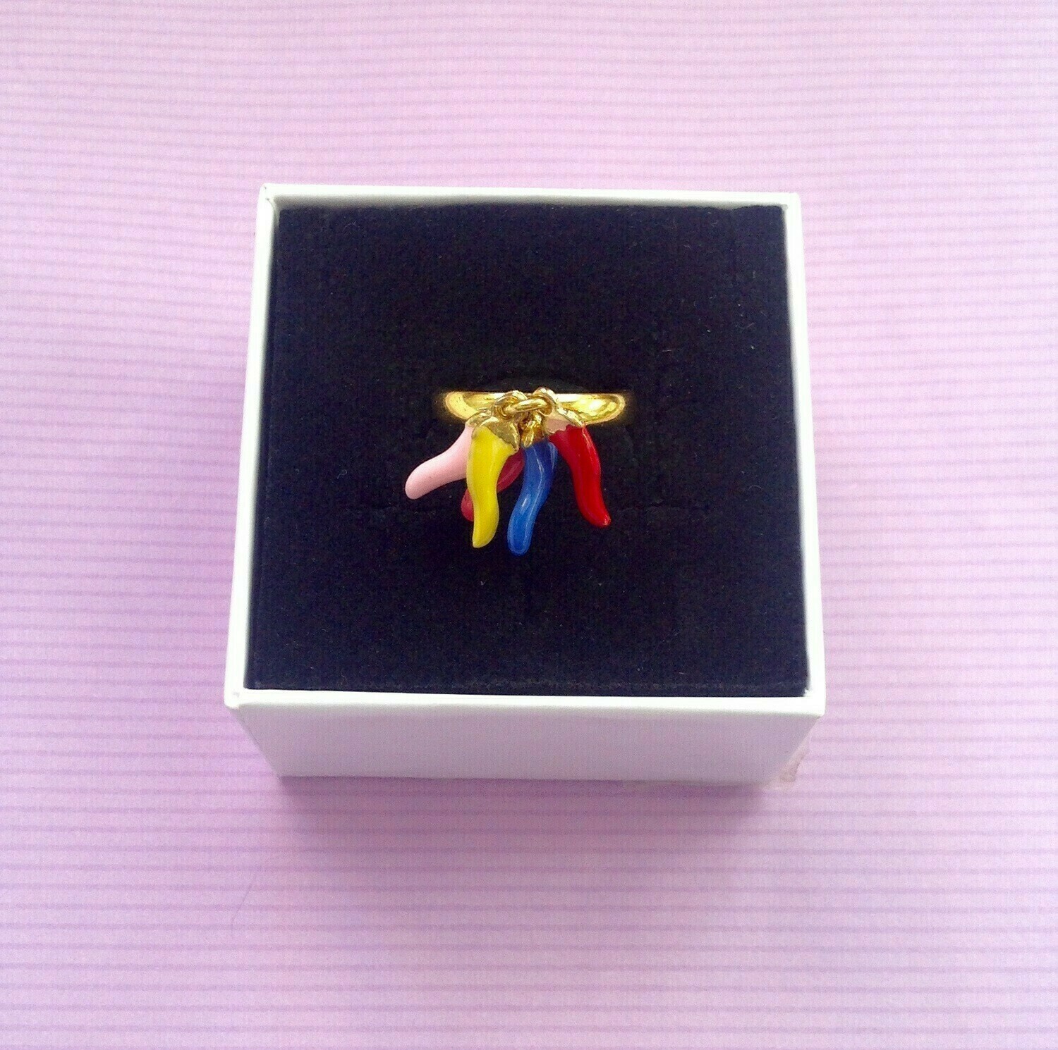 anello cornetti colorati