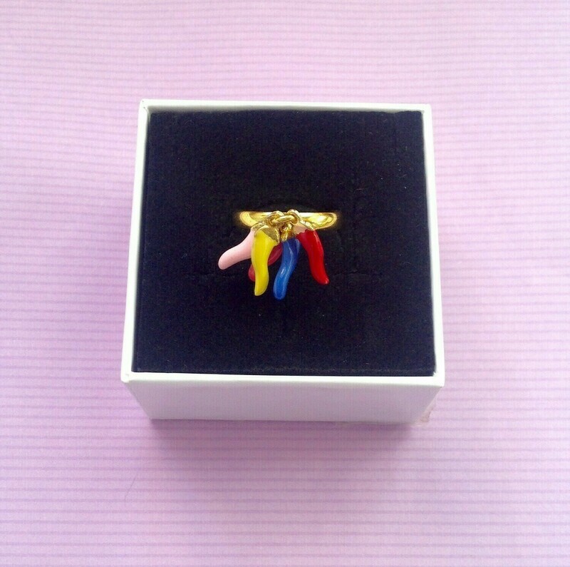 anello cornetti colorati