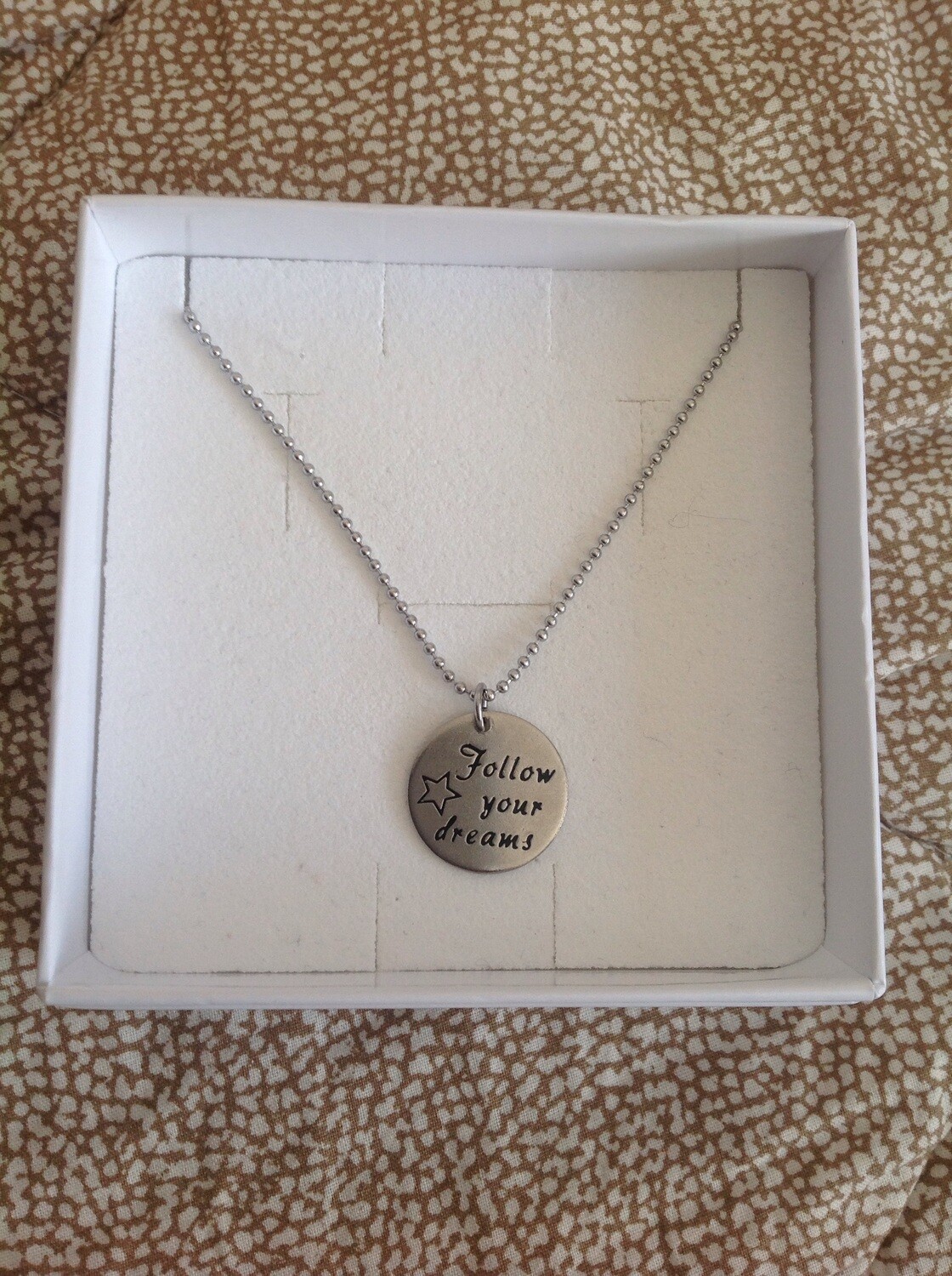 Collana  &quot;Follow your Dreams&quot;