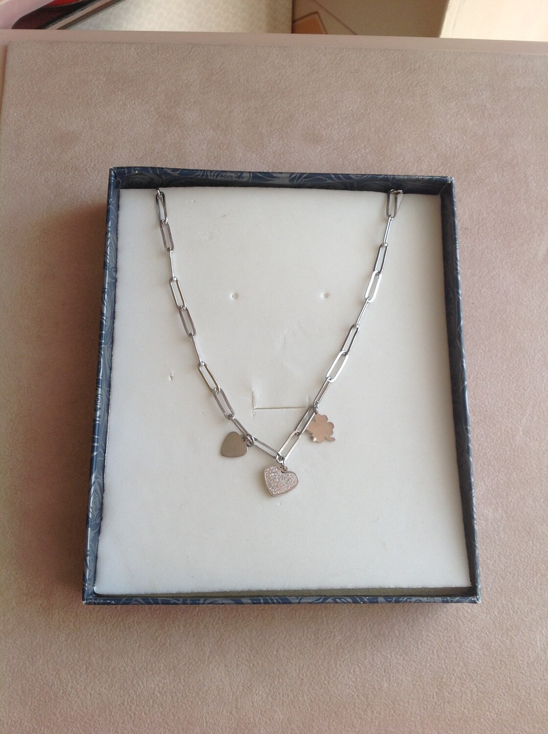 Collana cuori e quadrifoglio