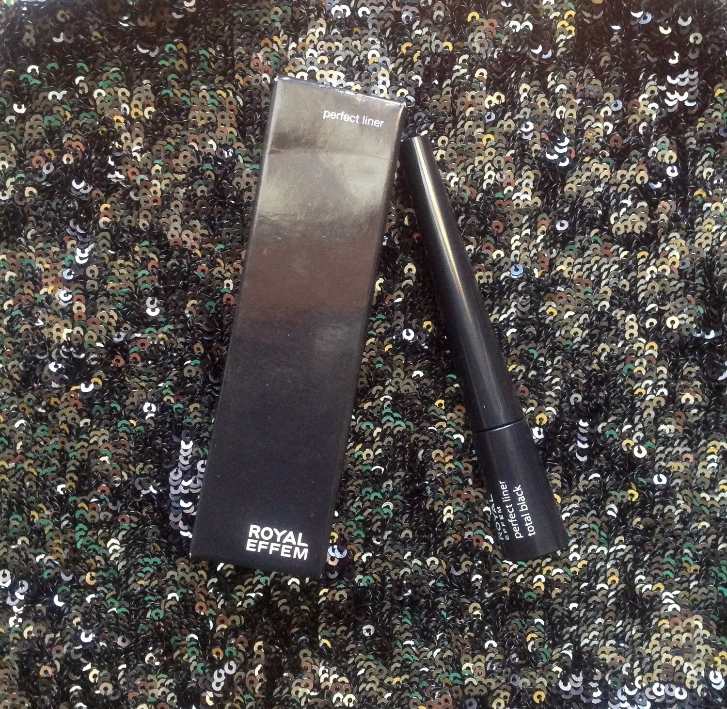 Eye liner nero Royal Effem