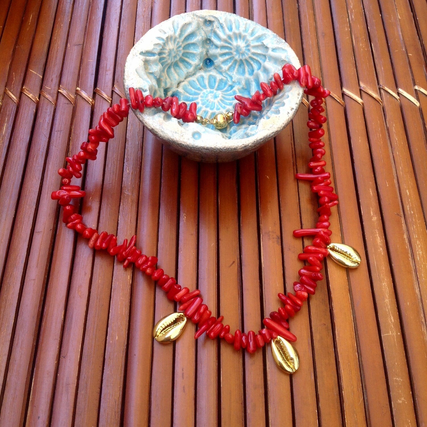Collana Corallo Bambù e conchiglie