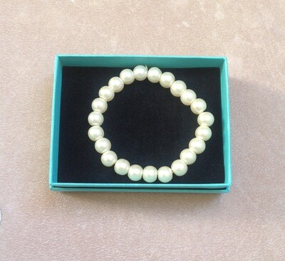 Braccialetto perle bianche