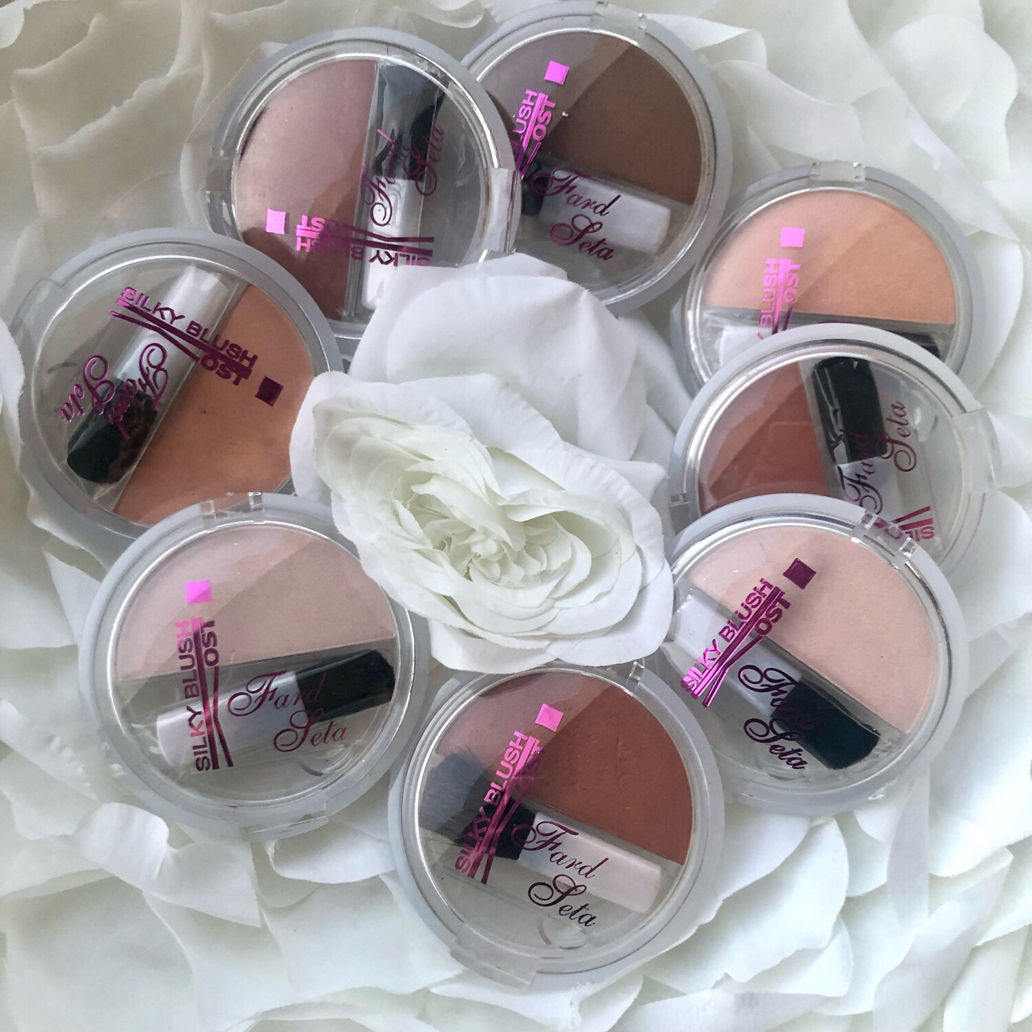 Fard Silky Blush Kost