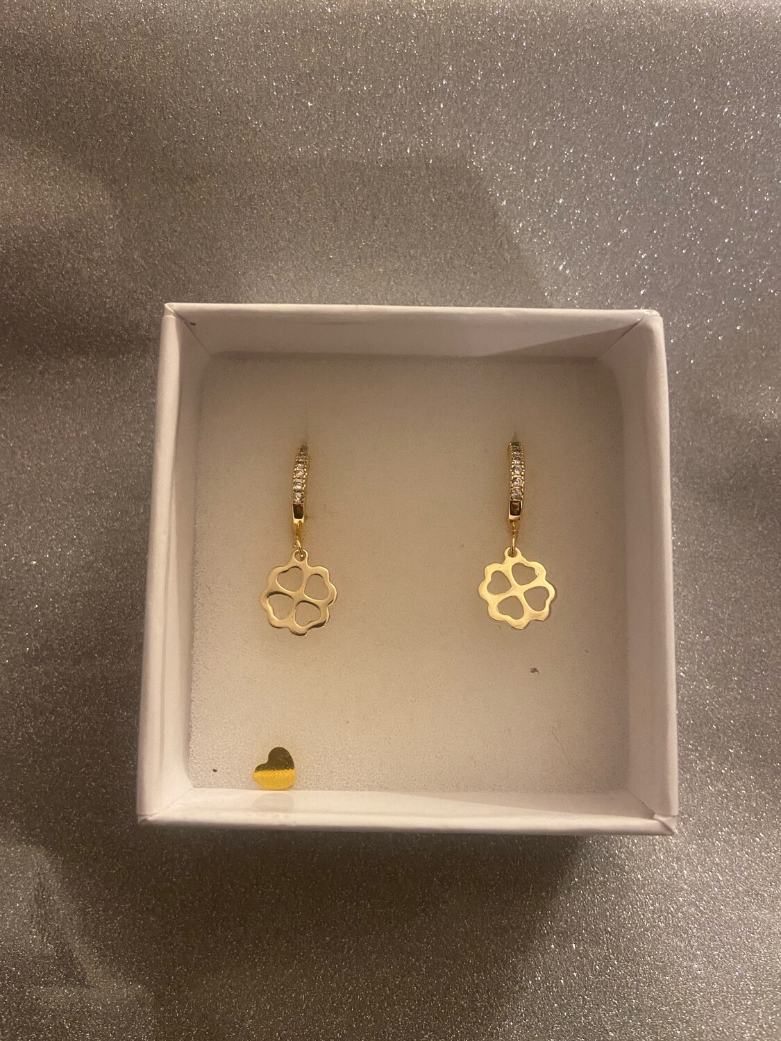 Hoops quadrifogli gold