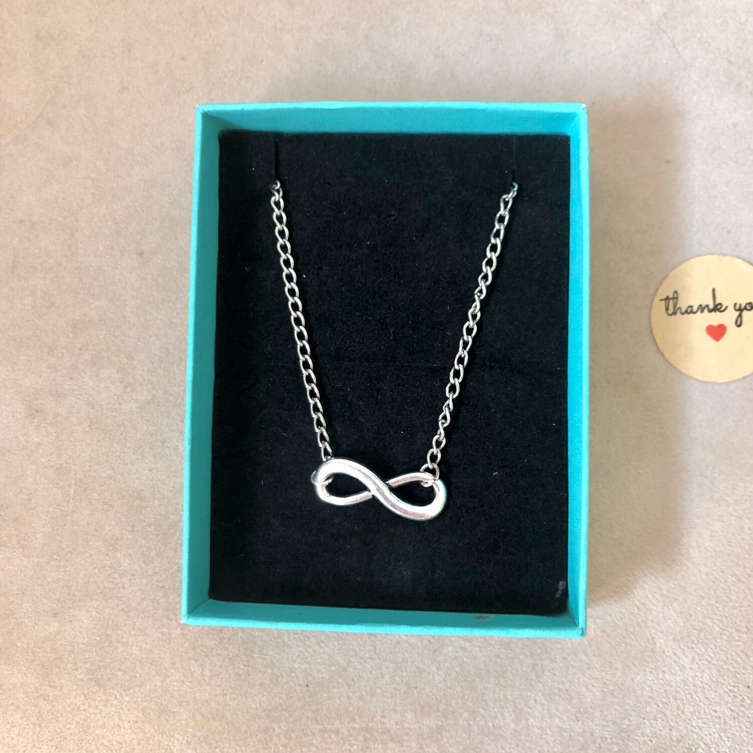 Collana infinito