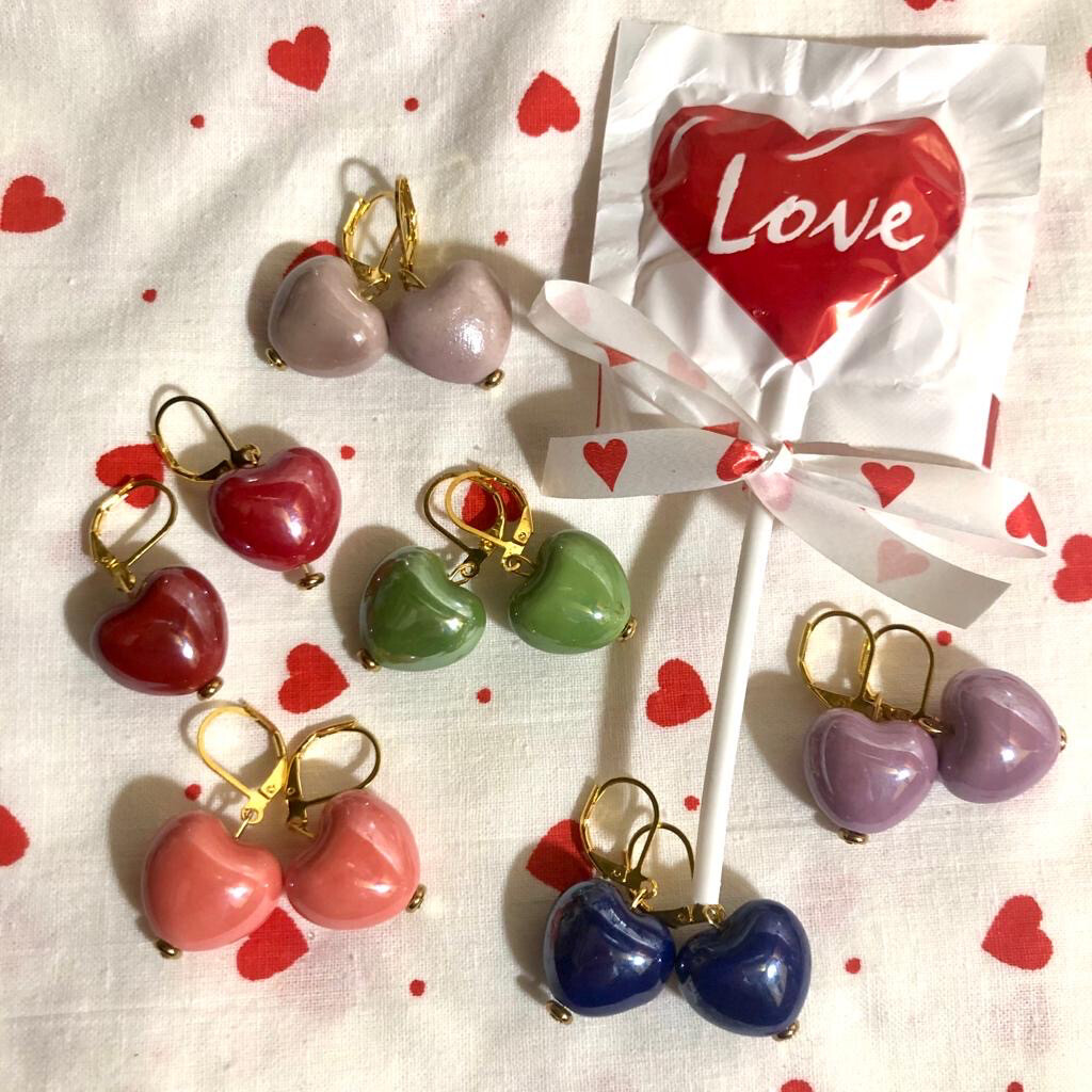 Orecchini cuore in ceramica